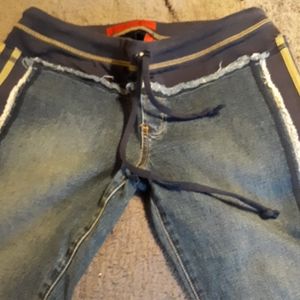 Let me b Jean's with ti waist